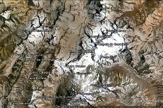 
The mountains include Aconcagua, Aconcagua South Summit, Cerro Pyramidal, Cerro Matienzo, Cerro de los Horcones, Cerro Cuerno, Cerro Catedral, Cerro Pan de Azucar, Cerro Piloto, Cerro Alma Blanca, Cerro Bonete del Norte, Cerro Fitzgerald, Cerro Zurbriggen, Cupola de Gussfeldt, Cerro Reichert, Cerro Link, La Mano, Cerro Ameghino
